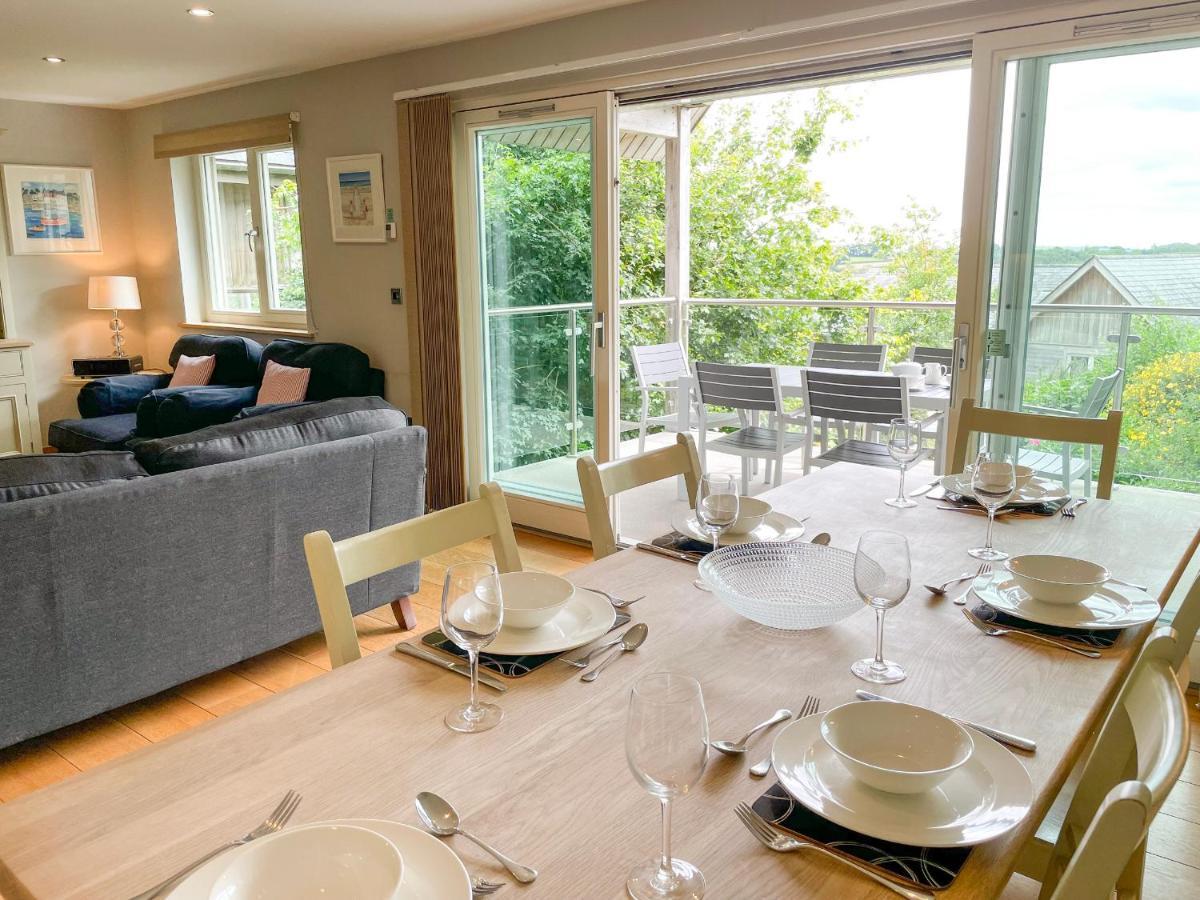 Swandown, 20 Poldon Villa Chard Dış mekan fotoğraf